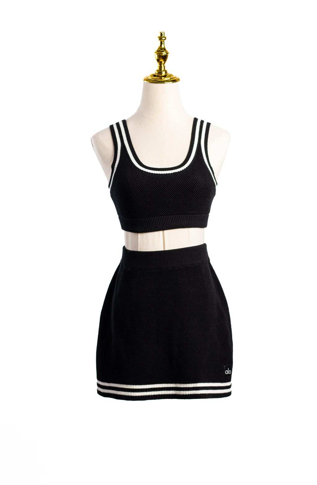 SET ALO YOGA | TOP + FALDA