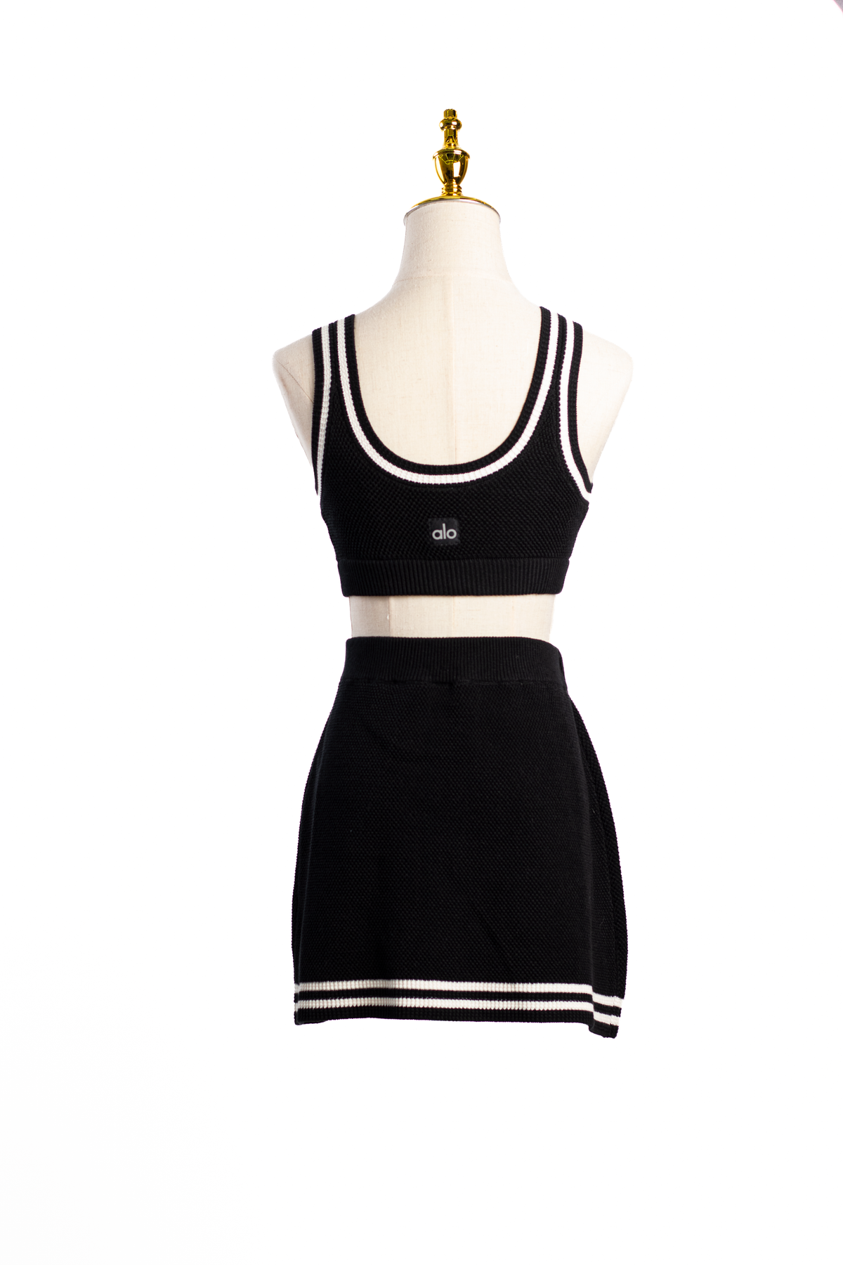 SET ALO YOGA | TOP + FALDA