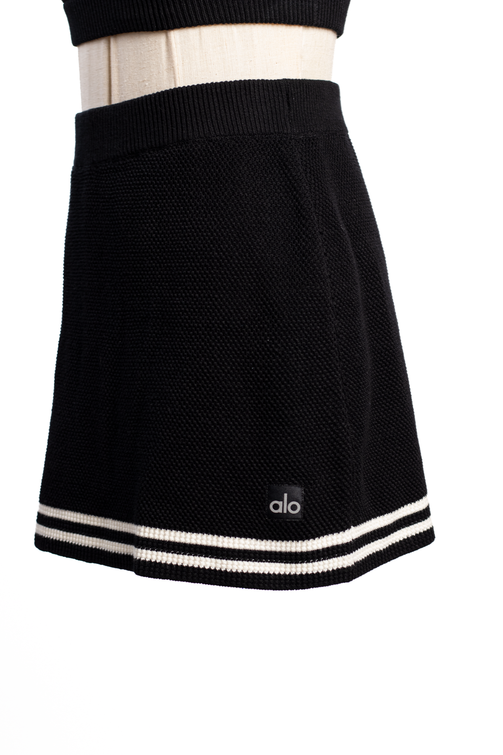 SET ALO YOGA | TOP + FALDA