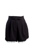 SHORT SASTRE CON ENCAJE