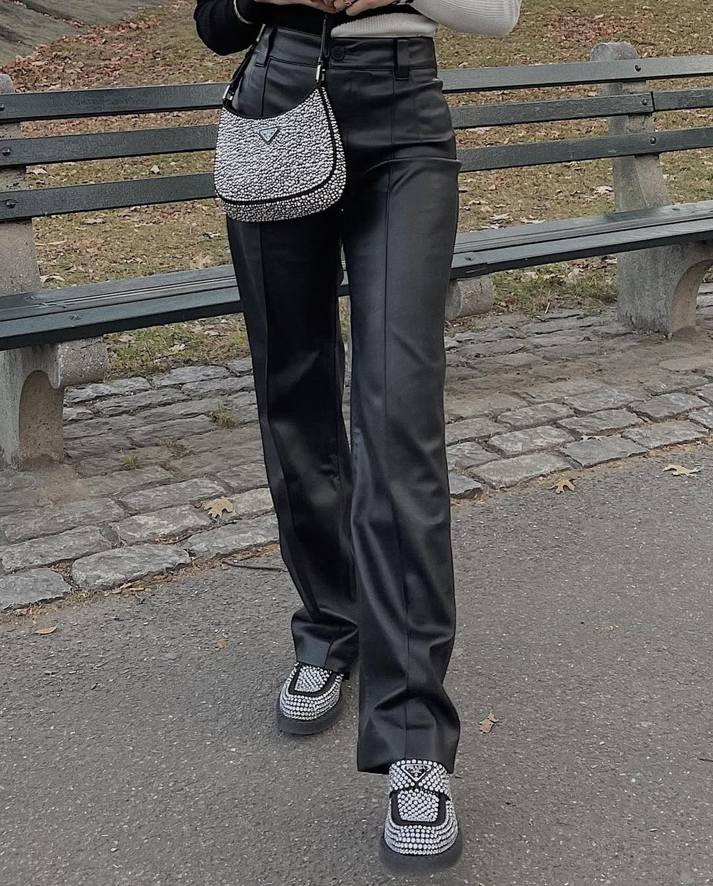 PANTALÓN ZARA EFECTO PIEL