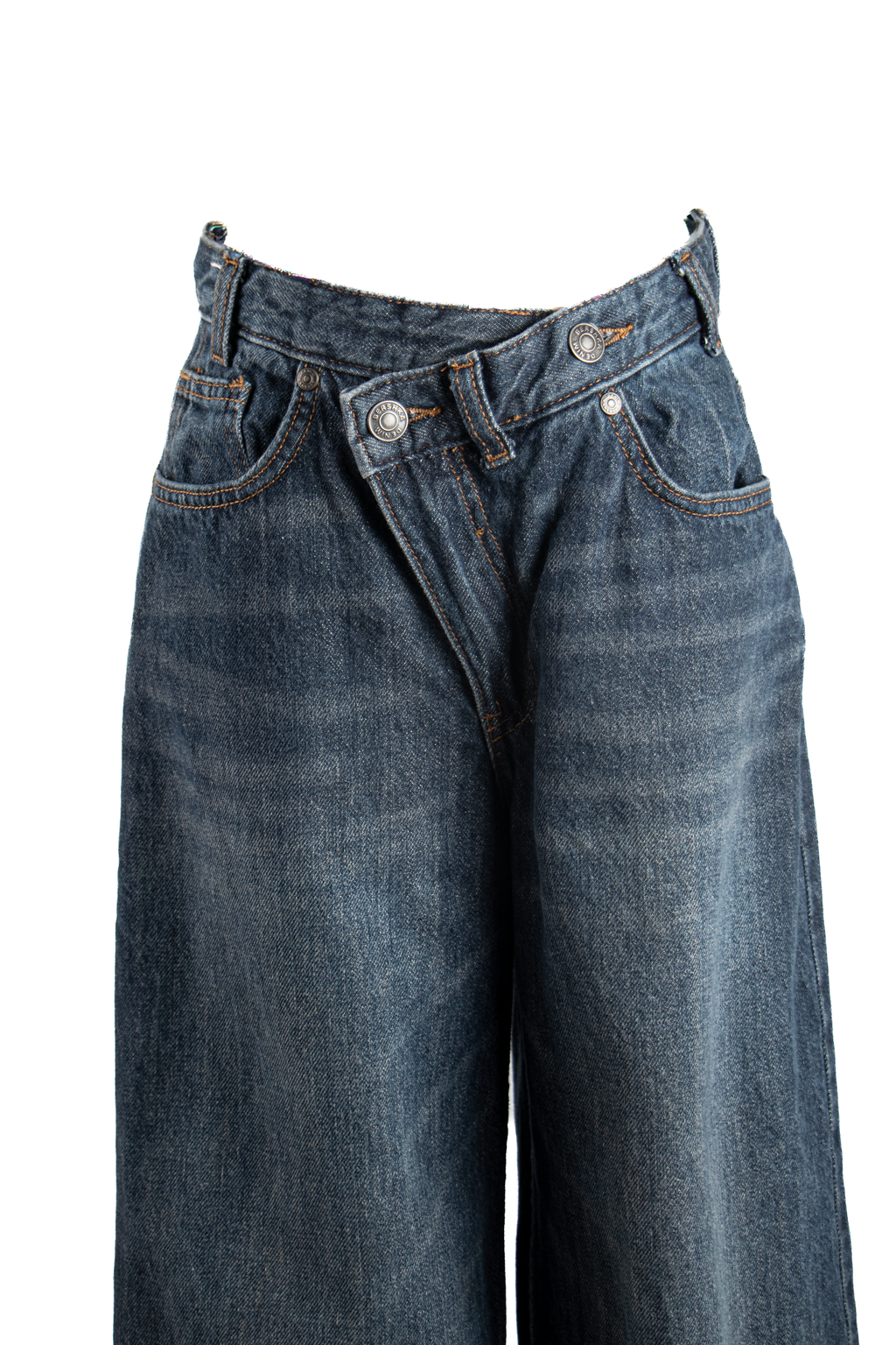 JEANS WIDE LEG CON CINTURA CRUZADA