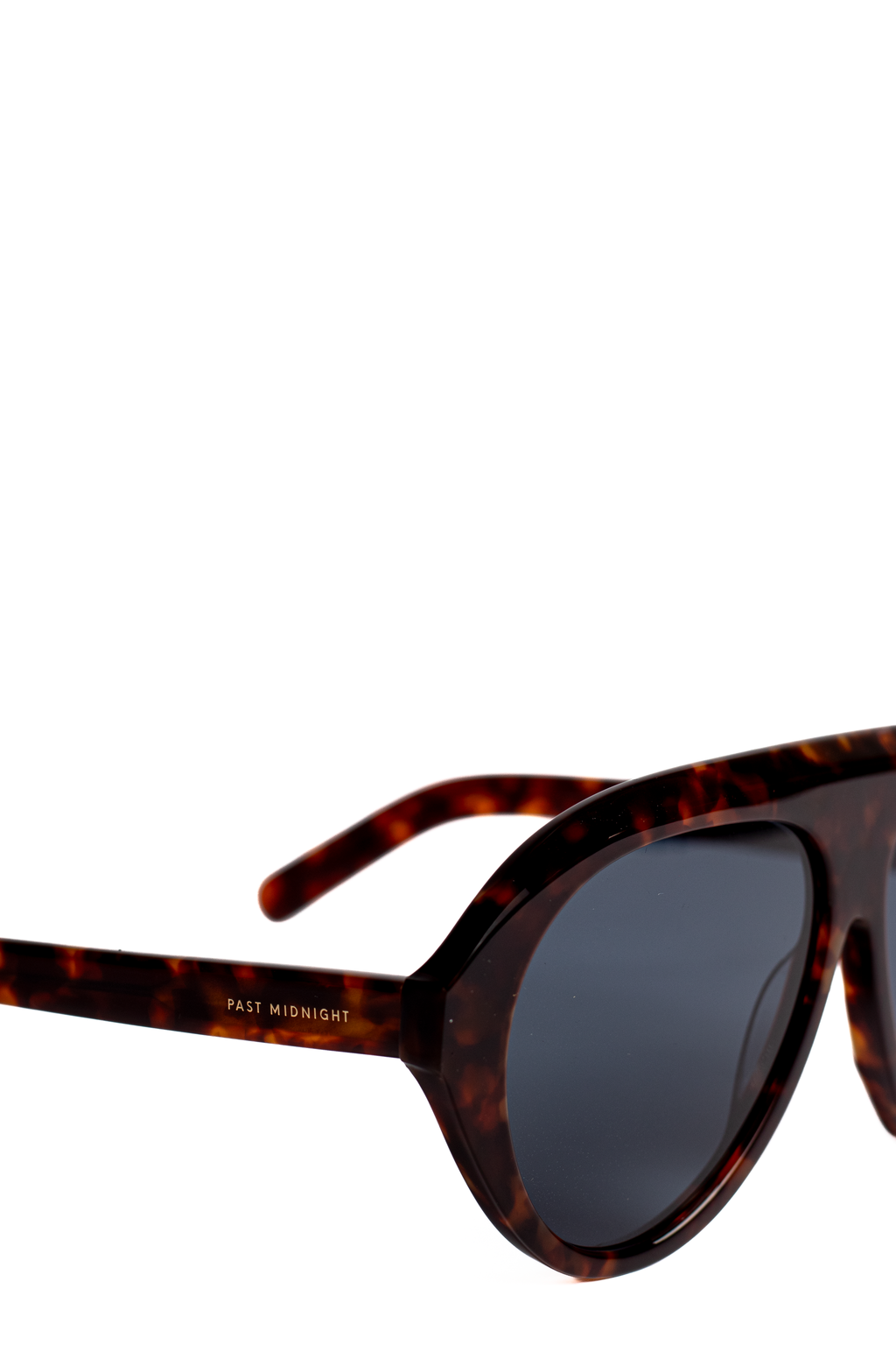 THE ICON AVIATOR