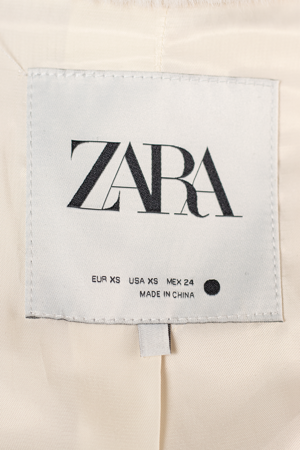 ABRIGO LARGO TEDDY ZARA